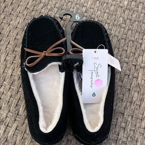 Secret Treasures Black Moccasins with Tan Bow